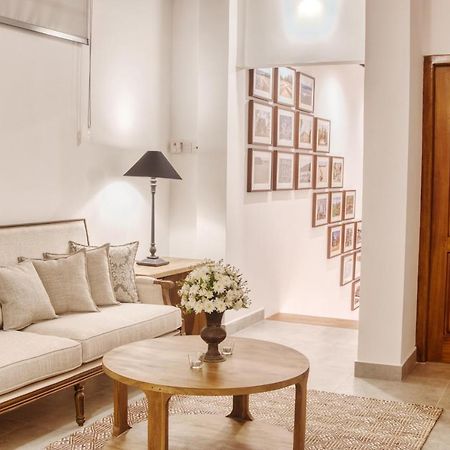 Gracian Villa 康提 外观 照片