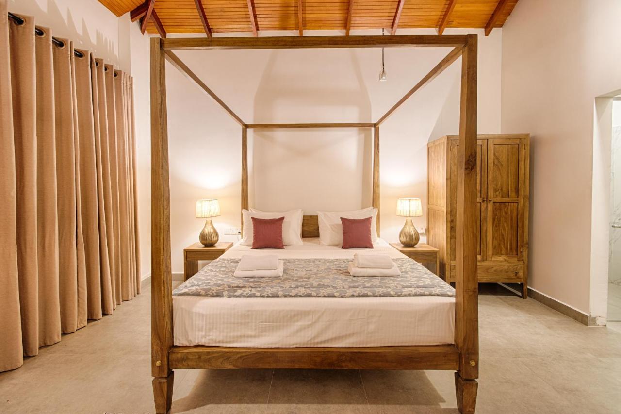 Gracian Villa 康提 外观 照片